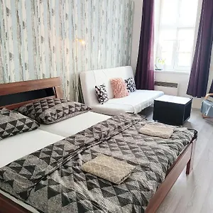 Апартаменты Hybesova, Брно